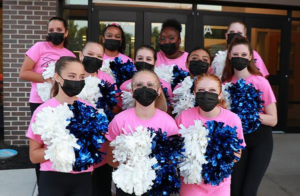 photo of cheerleaders